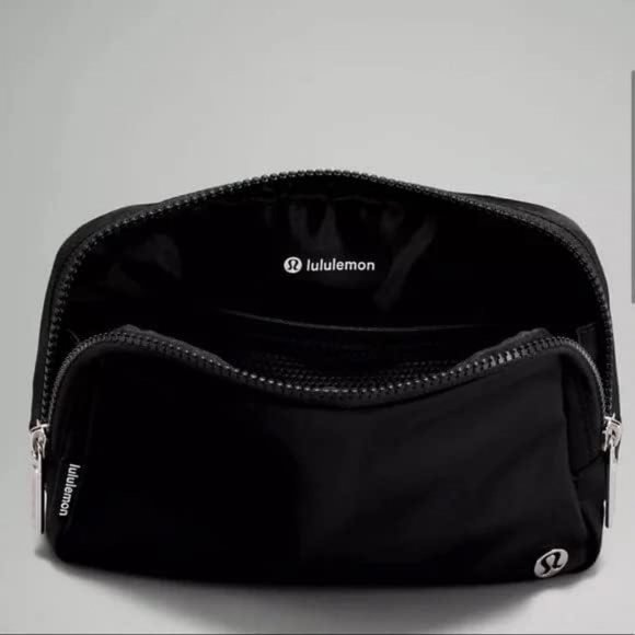 New Womens Lululemon Athletica‎ Everywhere Belt Bag 1L Large (Black) (LU9B11S) - Picture 5 of 5